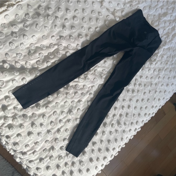 Lululemon Zoned In Running Leggings - Picture 7 of 8